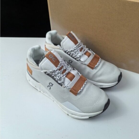 On cloud nova white pearl sneakers - Picture 1 of 5